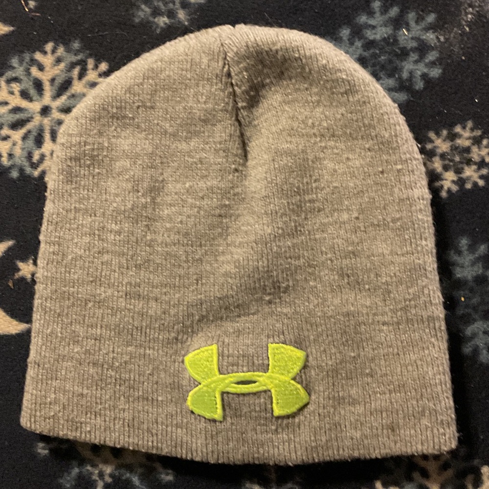 Under Armour Kids Beanie in Gray with Bright Green Logo
